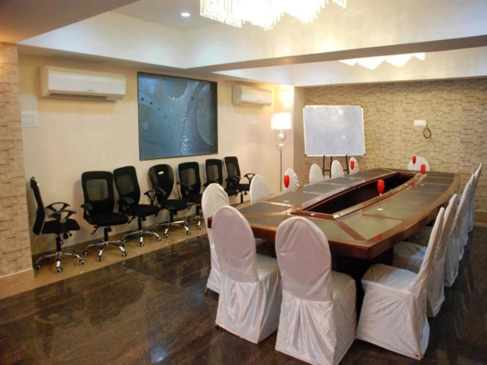 Treebo Trend Orient Grand Hotel Nagpur Esterno foto